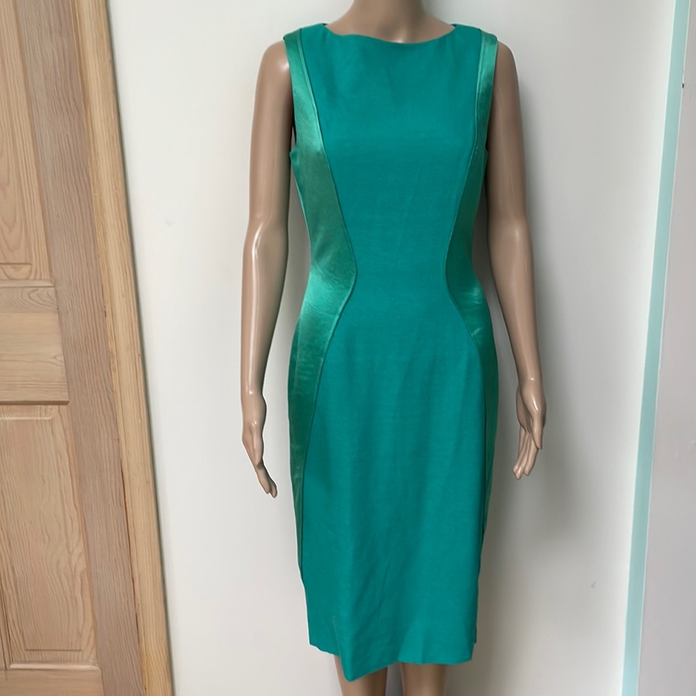 Lela Rose dress 6 Green Fitted Sheath Cocktail